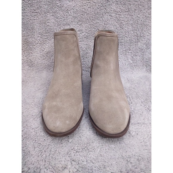 Steve Madden Dares Taupe Women's Suede Slip On Chelsea Ankle Booties Size 8.5 - Picture 2 of 10
